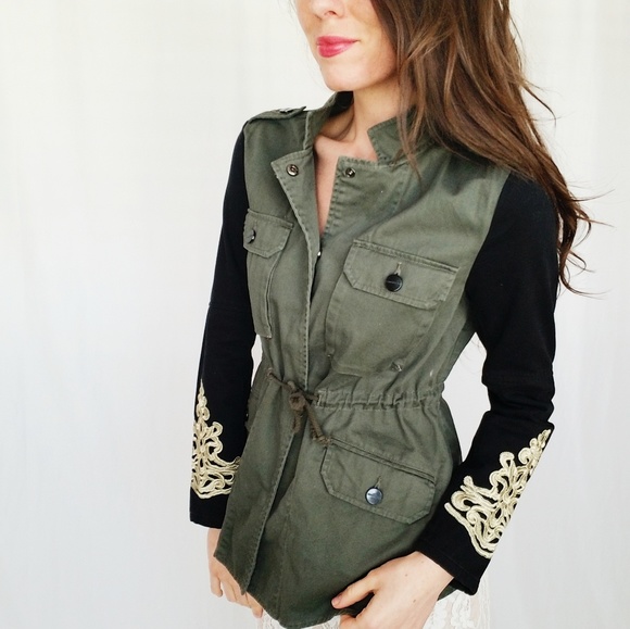 Sanctuary Jackets & Blazers - Sanctuary Anorak/Military embroidered jacket-B7